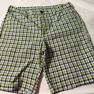 Men’s Izod Golf Shorts